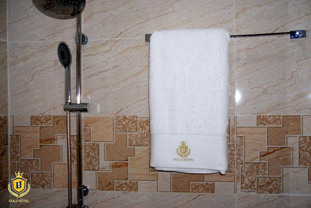 Gold Hotel Bafang Exterior foto