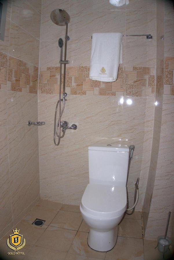 Gold Hotel Bafang Exterior foto